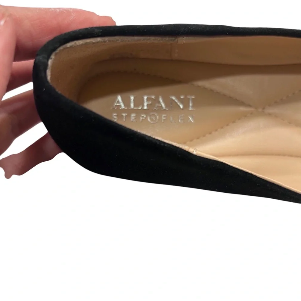 ALFANI Step N’ Flex Women’s Neptoon square toe flats. - Picture 4 of 10